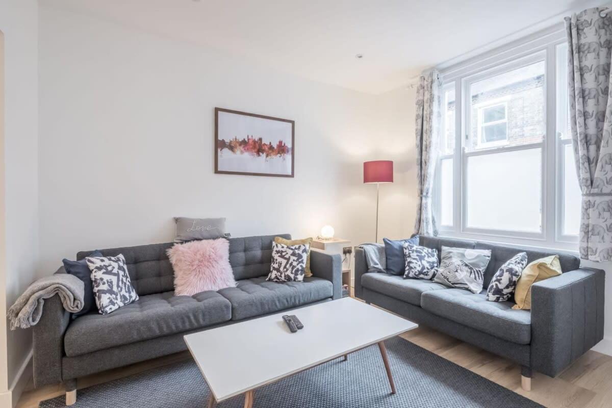 Refurbished High Spec Central Family Home CBG Exterior foto